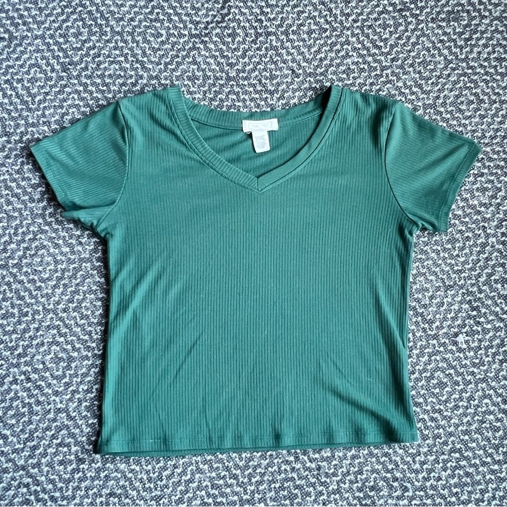 Tilly’s Full Tilt Teal V-Neck Ribbed Tee